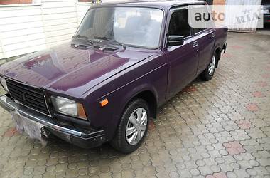 Седан ВАЗ / Lada 2107 1989 в Сумах