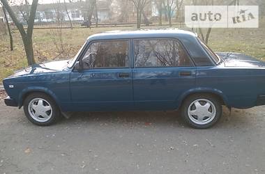 Седан ВАЗ / Lada 2107 2008 в Днепре