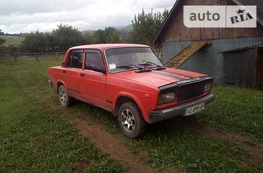 Седан ВАЗ / Lada 2107 1992 в Рахове