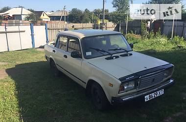 Седан ВАЗ / Lada 2107 1987 в Конотопе