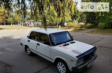 Седан ВАЗ / Lada 2107 1993 в Никополе