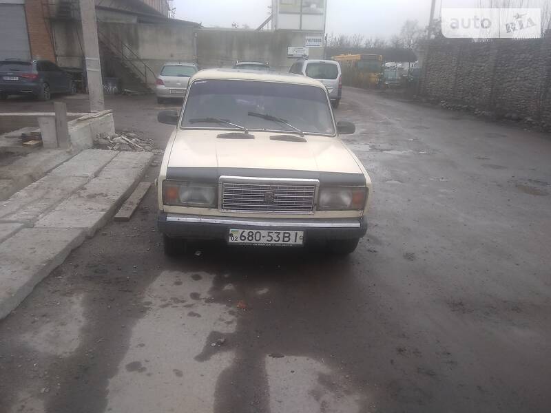 Седан ВАЗ / Lada 2107 1985 в Вінниці