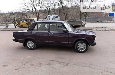 Седан ВАЗ / Lada 2107 2005 в Житомирі