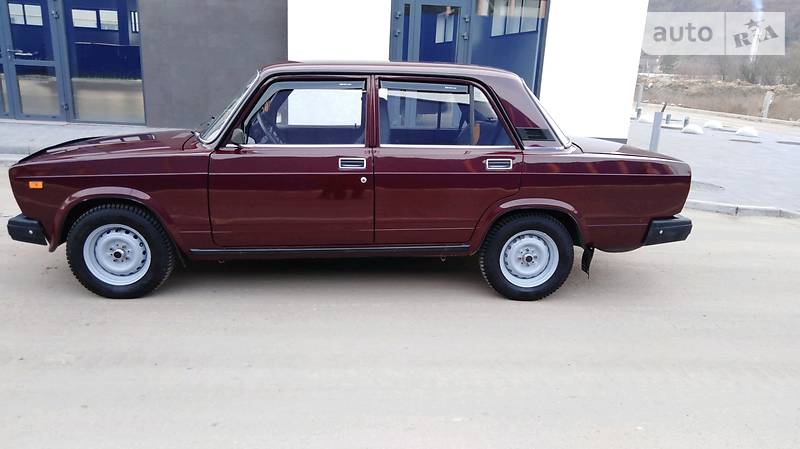 Седан ВАЗ / Lada 2107 2007 в Мукачево