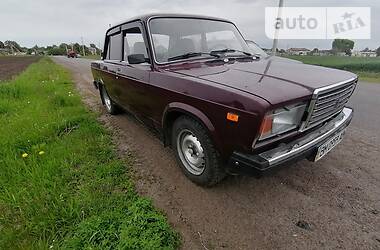 Седан ВАЗ / Lada 2107 2005 в Гадяче