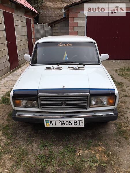 Седан ВАЗ / Lada 2107 1987 в Рокитном