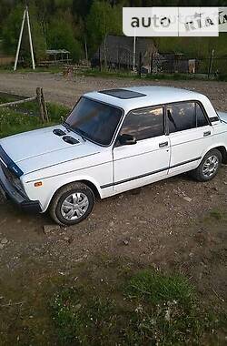 Седан ВАЗ / Lada 2107 2004 в Турці