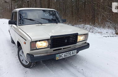 Седан ВАЗ / Lada 2107 1990 в Сокале