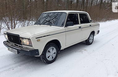 Седан ВАЗ / Lada 2107 1990 в Сокале