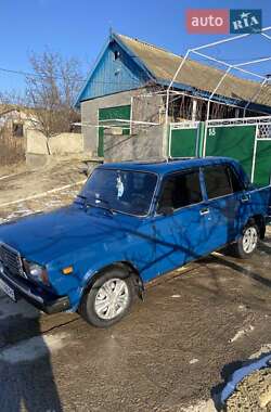 Седан ВАЗ / Lada 2107 2008 в Сараті