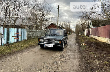 Седан ВАЗ / Lada 2107 2001 в Шаргороде