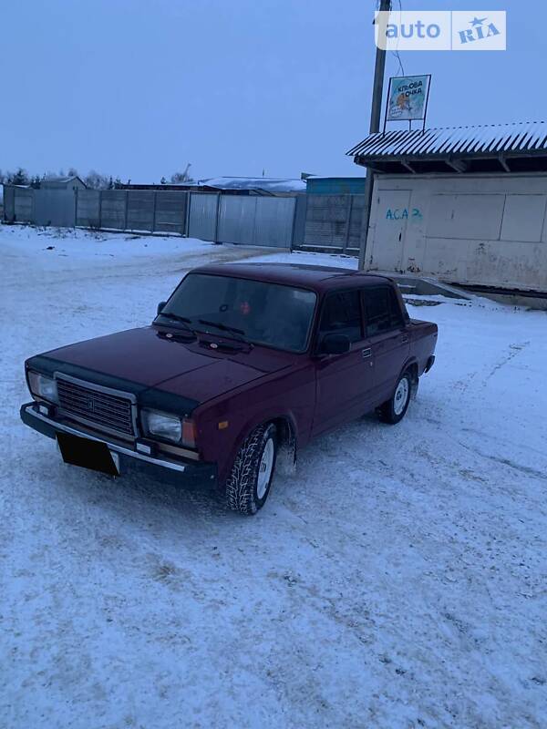 Седан ВАЗ / Lada 2107 2000 в Тернополе