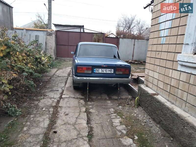 Седан ВАЗ / Lada 2107 2005 в Николаеве фото 2 Седан ВАЗ / Lada 2107 2005 в Николаеве