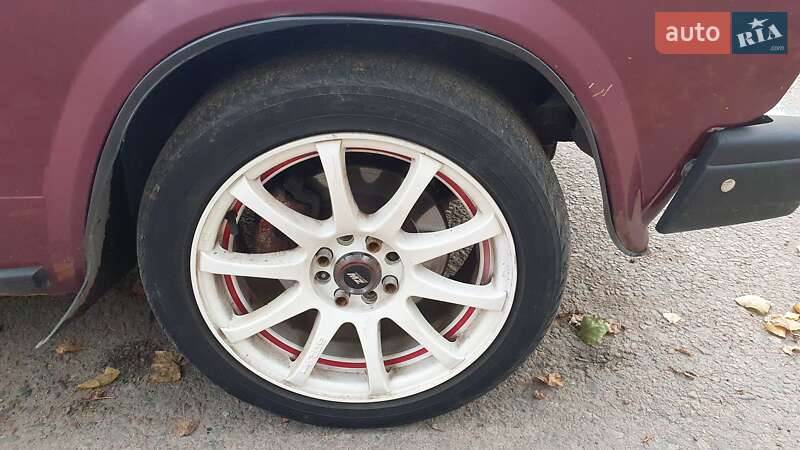 Седан ВАЗ / Lada 2107 2001 в Днепре