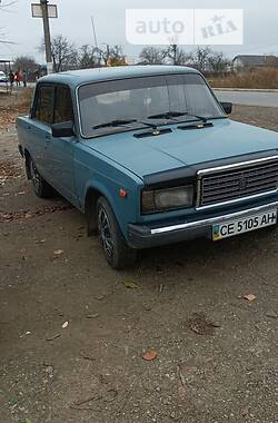 Седан ВАЗ / Lada 2107 2004 в Кицмани