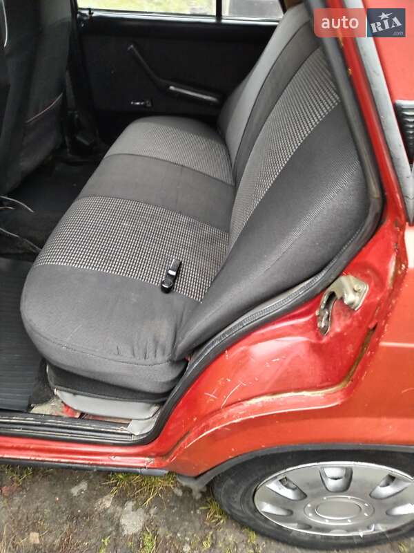 Седан ВАЗ / Lada 2107 1991 в Шепетівці