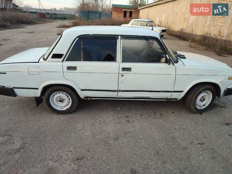 Седан ВАЗ / Lada 2107 1989 в Томаковке