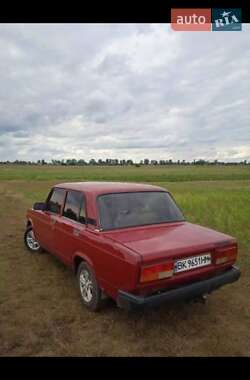 Седан ВАЗ / Lada 2107 2006 в Сарнах