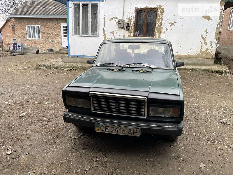 Седан ВАЗ / Lada 2107 1992 в Новоселиці