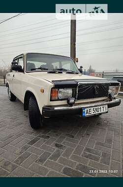 Седан ВАЗ / Lada 2107 1997 в Покровске