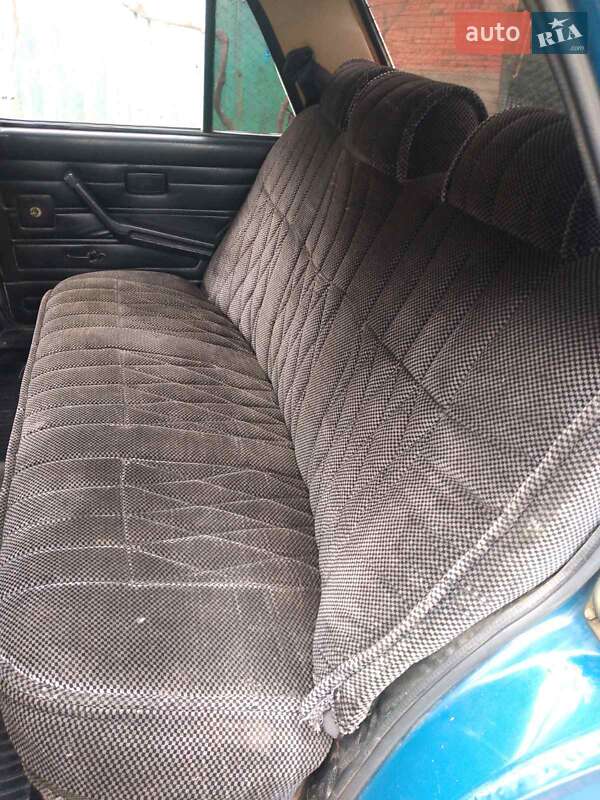 Седан ВАЗ / Lada 2107 2002 в Виноградове