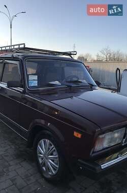 Седан ВАЗ / Lada 2107 2006 в Ивано-Франковске