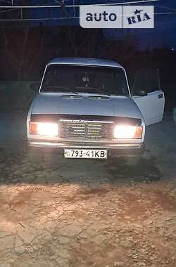 Седан ВАЗ / Lada 2107 1986 в Вилково