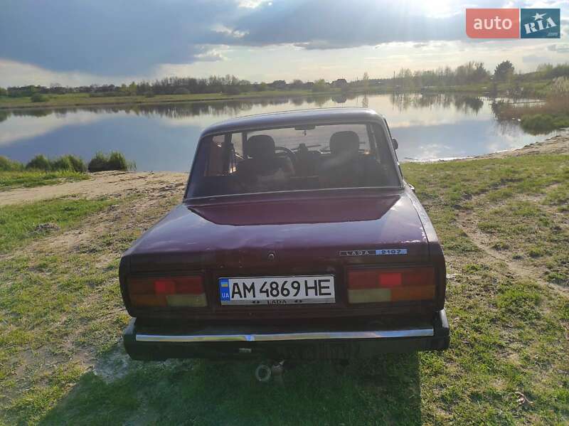 ВАЗ / Lada 2107 2002