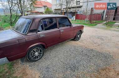 Седан ВАЗ / Lada 2107 2006 в Сваляве