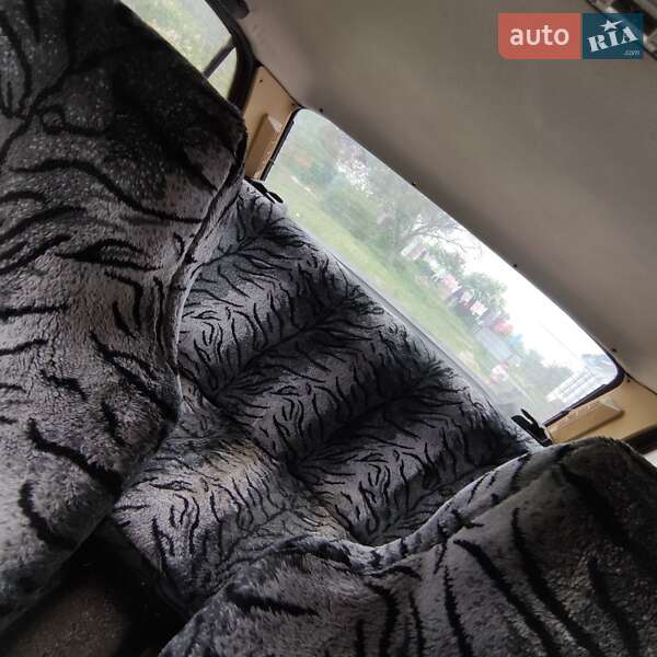 Седан ВАЗ / Lada 2107 1992 в Золотоноші