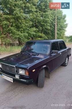 Седан ВАЗ / Lada 2107 2004 в Первомайске