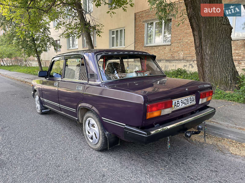 Седан ВАЗ / Lada 2107 2005 в Тульчине