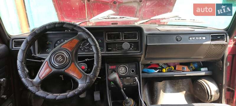 Седан ВАЗ / Lada 2107 2005 в Каменке