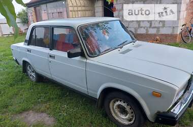 Седан ВАЗ / Lada 2107 1988 в Ахтырке