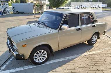 Седан ВАЗ / Lada 2107 1983 в Дніпрі