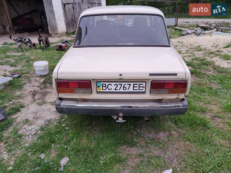 Седан ВАЗ / Lada 2107 1989 в Мостиске