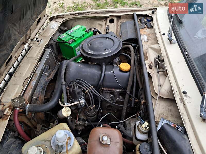 Седан ВАЗ / Lada 2107 1989 в Мостиске