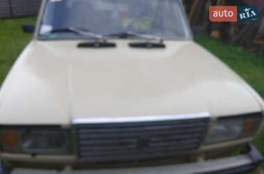 Седан ВАЗ / Lada 2107 1989 в Сторожинце