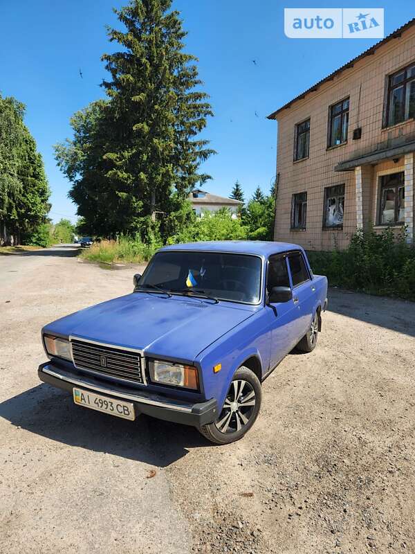 Седан ВАЗ / Lada 2107 2007 в Маньковке