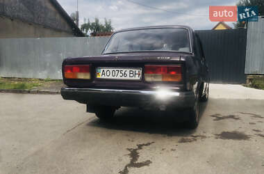Седан ВАЗ / Lada 2107 2003 в Ужгороді