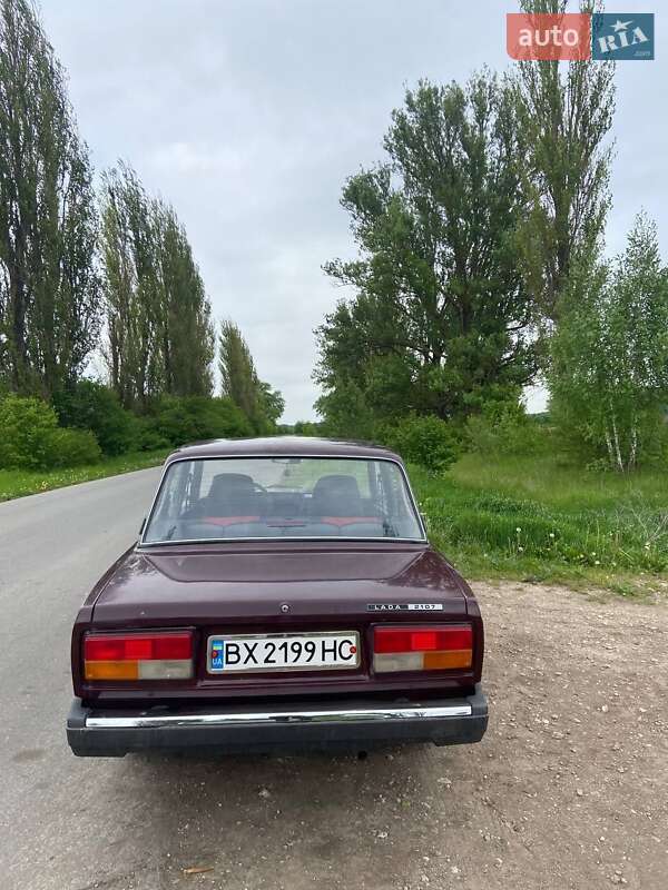 Седан ВАЗ / Lada 2107 2006 в Хмельницком