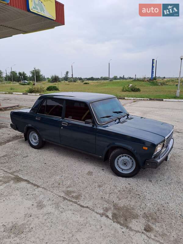 Седан ВАЗ / Lada 2107 2008 в Новомосковську