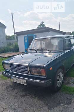 Седан ВАЗ / Lada 2107 2004 в Изяславе