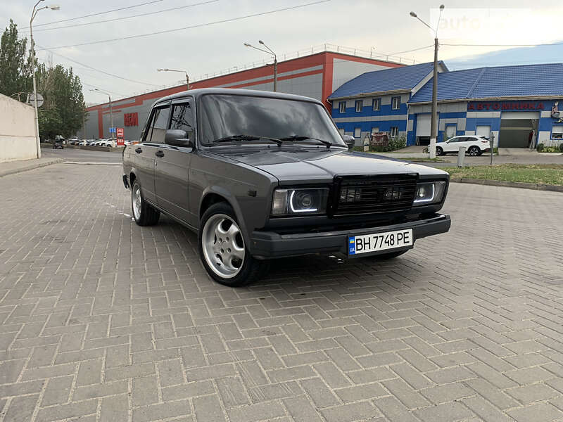 Седан ВАЗ / Lada 2107 2007 в Одессе