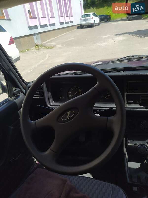 Седан ВАЗ / Lada 2107 2004 в Тернополі