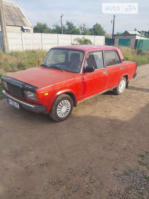 Седан ВАЗ / Lada 2107 1990 в Константиновке