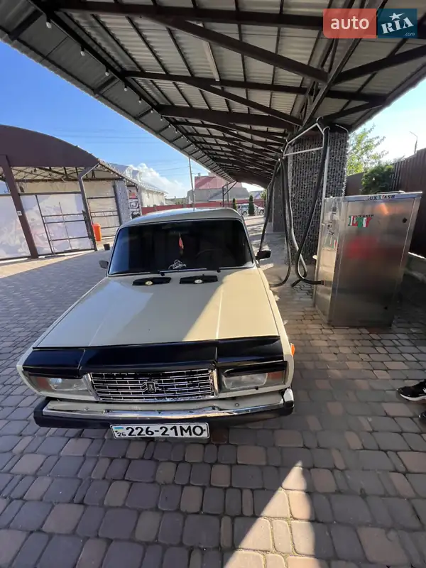 ВАЗ / Lada 2107
