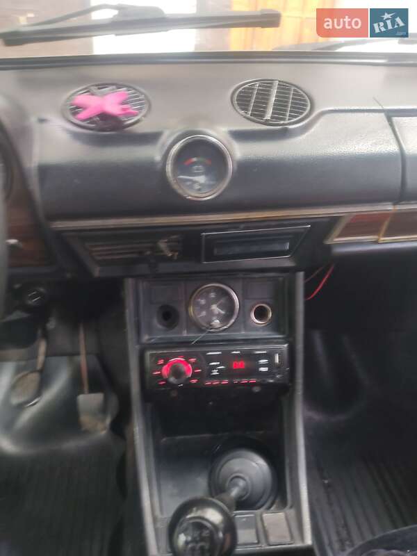 Седан ВАЗ / Lada 2107 1991 в Черновцах фото 3 Седан ВАЗ / Lada 2107 1991 в Черновцах