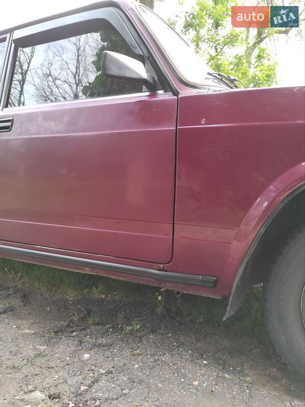 Седан ВАЗ / Lada 2107 2002 в Болграде