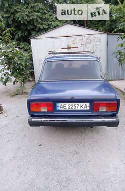 Седан ВАЗ / Lada 2107 1986 в Кривом Роге